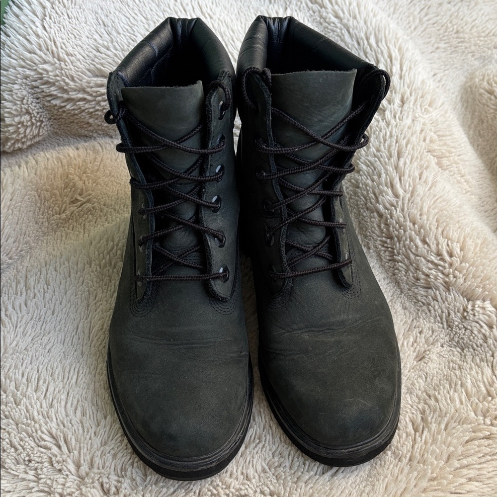 Timberland Kinsley Black Suede Mid Calf Combat Heels Boots Womens Shoes 9